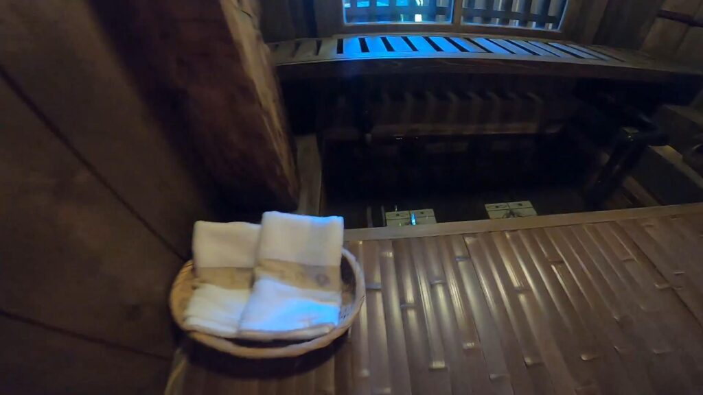 お宿のし湯しおんのお部屋の足湯